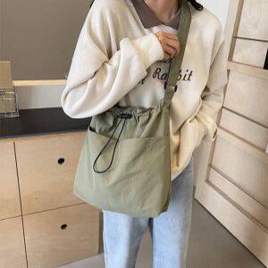 데일리 바스락 모아 스트링 심플 크로스백 가벼운 캐주얼 트렌디 사이드 숄더백