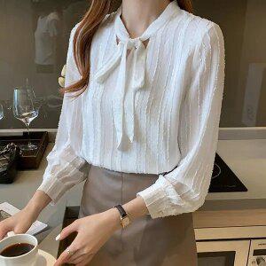 어나더블 유라 리본 블라우스