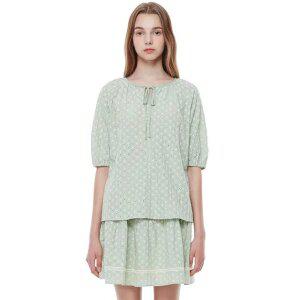 아일렛자수 블라우스 PP2WB662