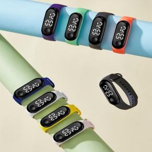 J2K 터치 손목시계 방수 LED 스포츠 학생 실리콘