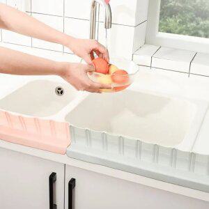 J2K 싱크대 물막이 물튐방지 주방용품 싱크대 커버 흡착식 실리콘