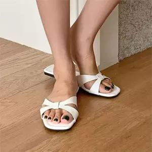 [오노마] ONM 소가죽 플랫슬리퍼 여름 데일리 스퀘어코 캐주얼슈즈