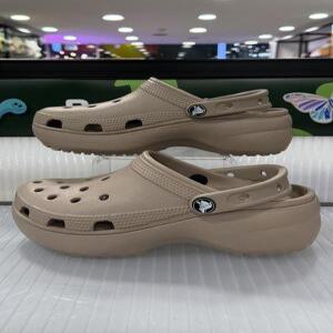 [크록스] 클래식 플랫폼 토프 206750-214