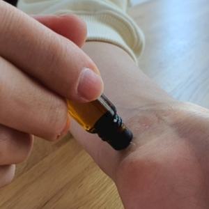 바르는파스 미니용기 물파스병 공병 액체담는 오일통 5ml