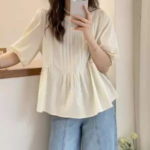 KARRA 클로이핀턱블라우스_A4M1444