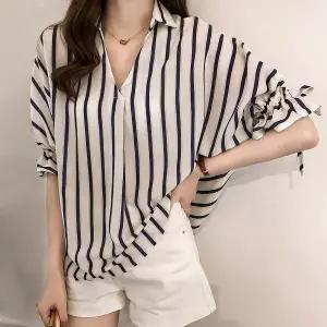 KARRA 버티컬라인오픈넥블라우스_A4S1223