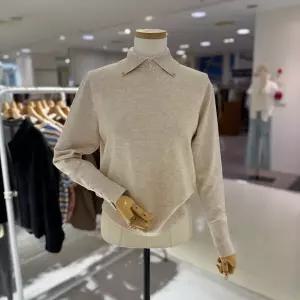 [대구백화점] [스테파니]카라 하트 찡 니트(A25SW5408)