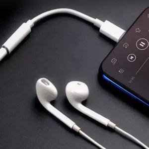 스마트폰 유선이어폰 연결잭 C타입 TO 3.5 AUX 변환선 커넥터 케이블형 젠더 아답터 어댑터 이어폰잭