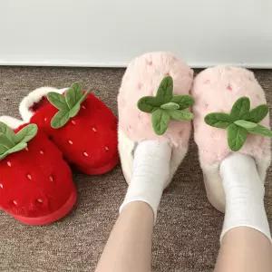데이룸 여성 딸기 퍼 슬리퍼 겨울 방한 실내화 귀여운 캐릭터 털슬리퍼