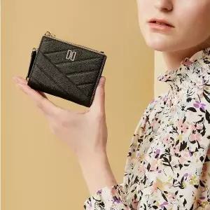 닥스 DCWA2F417 CARLISLE MODERN블랙 칼라일 패턴 골드 DD 2단 탑지퍼 반지갑 NUT604 OJU137