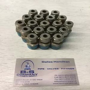 Swagelok SS-400-1-6 스테인리스 스틸 튜브 피팅 남성 커넥터 1/4인치 OD 3/8인치 NPT 0