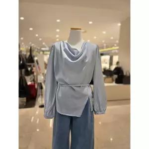 [롯데백화점]abfz 넥라인셔링 밑단트임 블라우스AGNA5HB38G