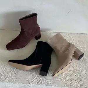 인기상품 부츠힐 로우힐워커 여성화 겨울 여성부츠 가을신상 [WFJND0V_260322]