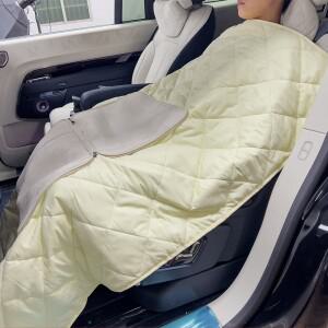 지커 9x 차량용 이중용도 베개-담요 허리 쿠션 접이식 낮잠용 담요 제품
