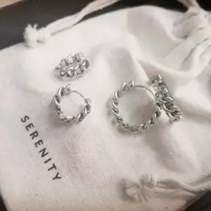 SE164 여성 원터치 꽈배기 체인 은귀걸이 유니크 실버 이어링 (실버