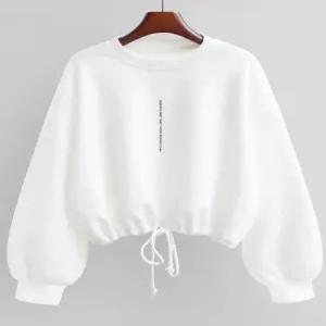 밑단 스트링 라운드 가을 맨투맨 긴팔 쇼트 여성 블랙 캐주얼 오버핏 소매 레터링 크롭