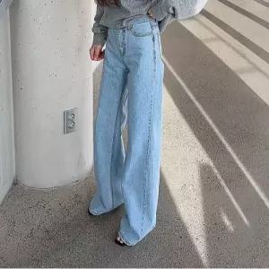 포뇨 여성용 팬츠 가을 연플레어 청바지 OPH3