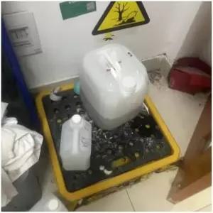 팔레트 개러지 월 랙 산업용 모듈식 유출 플랫폼 격납 창고 미니 오일 트레이 적층형 실험실용 옐로우 4L