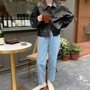 여자 오버핏 레더 셔츠카라 포켓 디테일 자켓