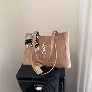 쉬헐크 여사친 오피스룩 가방 숄더백 대용량 KKE5