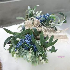 블루베리 꽃 가렌더대 조화 벽걸이장식 리스 리스꽃pqr067