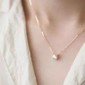 [골드스마일]14k 네발큐빅 목걸이 선물