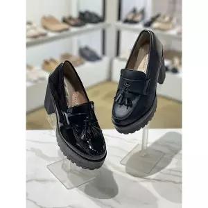 유무광 테슬 방울 장식 10cm 가보시 힐 FSS26CNK0316FP