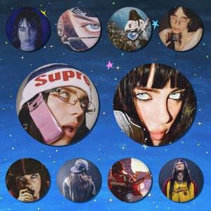 B Billie Singer E Eilish 라운드 스냅인 브로치 록 밴드 라펠 핀 팬 컬렉션 액세서리 쥬얼리 수제 선물