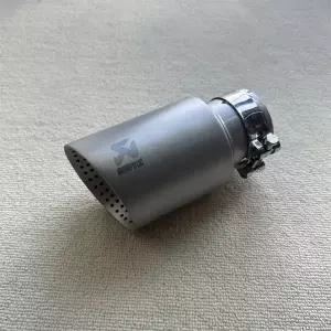 스포일러 리어 에어로파츠 1피스 AK 배기 팁 무광 스테인리스 스틸 자동차 머플러 테일 파이프 시스템 노즐