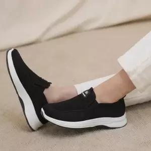 [옷자락]여성 일상용 편안한 착용감 경량 메시 슬립온 운동화