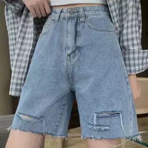 루즈핏 여성 데님 반바지 와이드 여성 데미지 반바지 버뮤다 5부