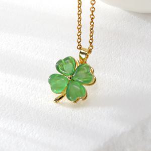 그린 캣츠아이 크리스탈 행운의 클로버 목걸이