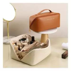 모니즈 여행필수템 포켓 럭셔리 화장품 가죽파우치 대용량 컬러4종 272940