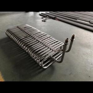 정밀 용접 나선형 열교환기 스테인레스 스틸 냉각 코일 쉘 및 튜브 수냉식 산업용