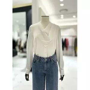 MARIO[모조에스핀] 모조에스핀 드레이프 스카프 블라우스 S261MSC005