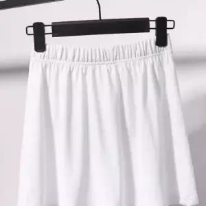 티셔츠 맨투맨 레이어드 스커트 속치마