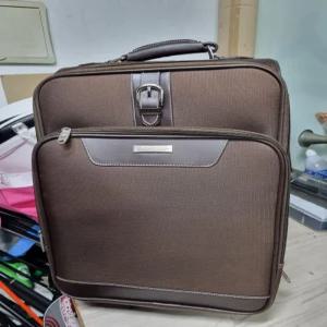 중고  브라운 기내용 여행 가방 캐리어