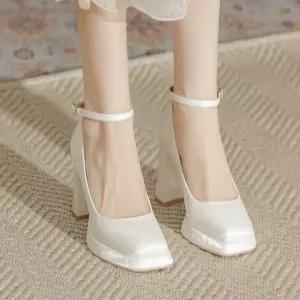 통굽 웨딩슈즈 구두 슈즈 화이트 피로연 새틴 촬영 9cm 웨딩촬영 결혼식