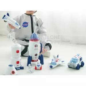 비행사 캡슐 왕복선 우주 장난감 정거장 돌지난아기