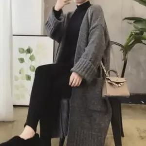 [하프클럽/셀러허브_여성트랜드패션]여성 루즈핏 겨울 오버핏 롱 스웨터 가