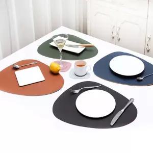 식탁 인테리어 요품 곡선형 양먼 컬러 디자인 컴받침 식탁매트 세트