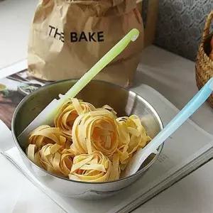 [RIZPICK]알뜰주걱 요리 실리콘 스패츄라 주방 조리도구 랜덤색상