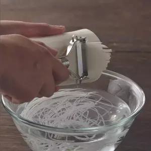 [RIZPICK]일본산 고급형 스텐레스 핸디형 채칼 1.5mm