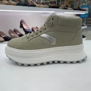 [에스콰이아]여성 경량 퍼 키높이 스니커즈 부츠 YACWSB6O9WH HSYD4A GN