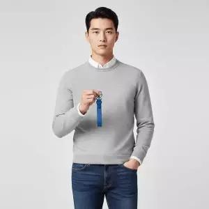 [버버리] 모노그램 모티프 그레이니 레더 키링 리치 네이비 154321757