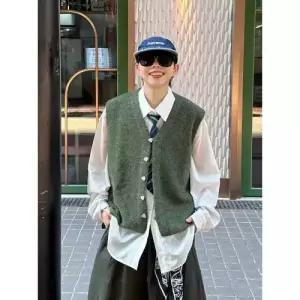 미비다 남성 니트 가을 빈티지 브이넥 스웨터 조끼 융 레이어드 풀오버 따뜻한 민소매 나시 ADOR3