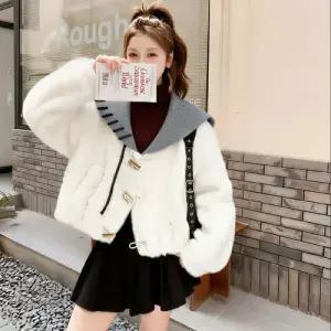 여친 니트 겨울 트렌디 아이템 코트 모피 칼라 쇼트 무스탕 도톰하게 날씬한 일체형 HT4