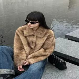 여성용 겨울 퍼 트렌디 코트 라이크상의 모피 숏 아이템 HT4