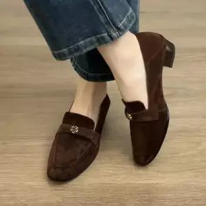 로퍼 단화 양가죽 작은 여자신발 플랫 통굽 슬림핏 펌프스 구두 카멜리아 원템5