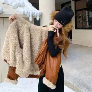 여성 라이크 램스울 퍼 코트 일체형 모피코트 1PICK1